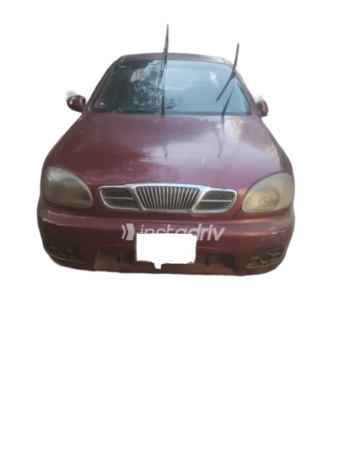 دايو لانوس 2 2001 أبيض مستعملة للبيع - 1