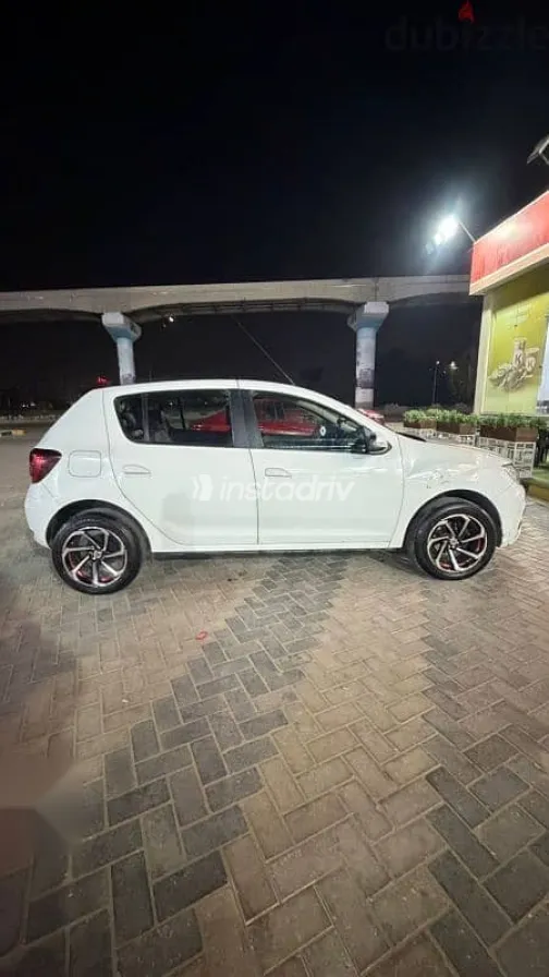 رينو سانديرو 2021 أبيض مستعملة للبيع - 5