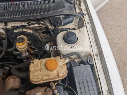 دايو نوبيرا 2001 أبيض مستعملة للبيع - 9