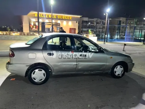 دايو لانوس 1999 فضي مستعملة للبيع - 6