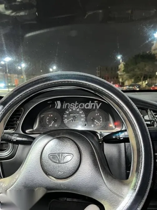 دايو لانوس 1999 فضي مستعملة للبيع - 7