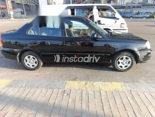 Hyundai Verna 2010 Black Used for Sale - 5