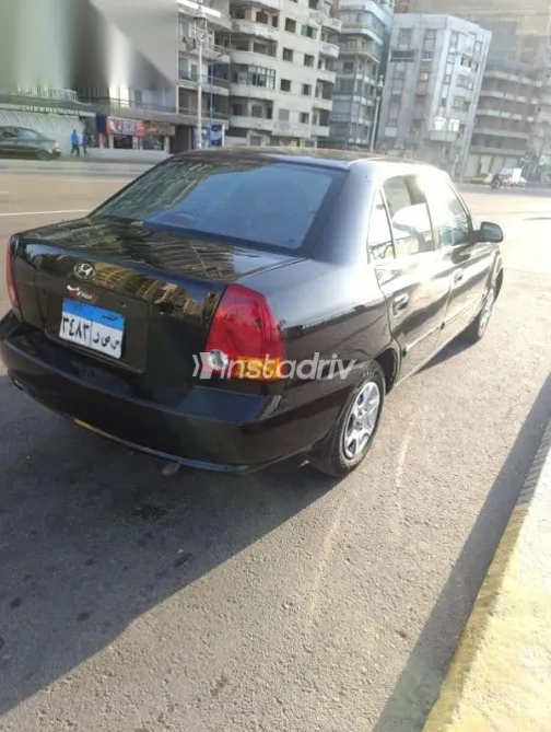 Hyundai Verna 2010 Black Used for Sale - 6