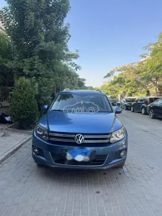 فولكس فاغن تيجون 2016 أزرق مستعملة للبيع