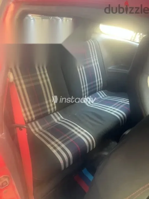 ميتسوبيشي كولت 1998 أحمر مستعملة للبيع - 3