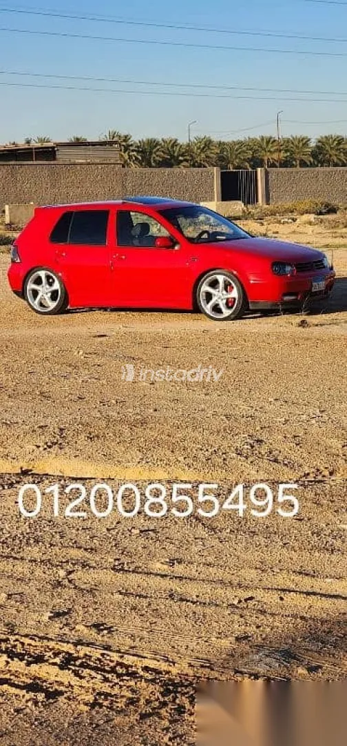 Volkswagen Golf 2001 Red Used for Sale - 1