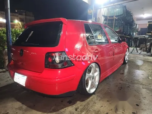Volkswagen Golf 2001 Red Used for Sale - 6