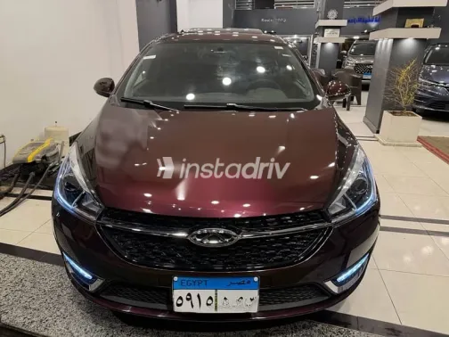 Chery Arrizo 3 2023 Burgundy Used for Sale - 1