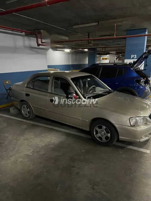 هيونداي فيرنا 2008 ذهبي مستعملة للبيع - 6