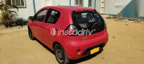 جيلي باندينو 2014 أحمر مستعملة للبيع - 3