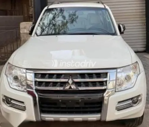 Mitsubishi Pajero 2020 White Used for Sale - 4