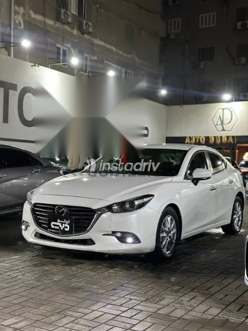 مازدا 3 2020 أبيض مستعملة للبيع - 3