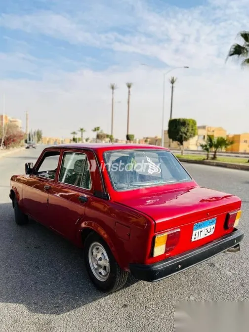 فيات 128 1973 أحمر مستعملة للبيع - 2