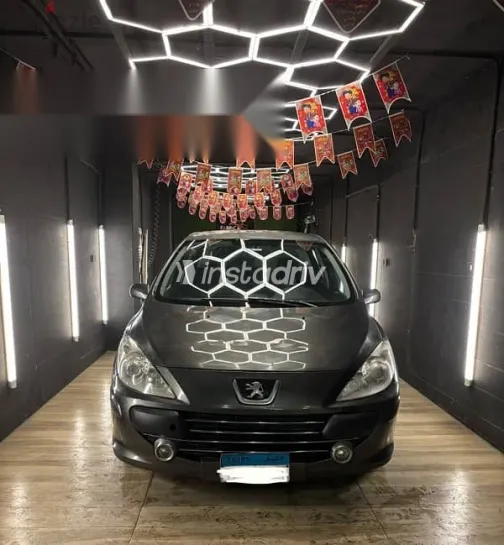 Peugeot 307 2008 Green Used for Sale - 1