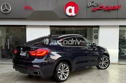 بي ام دبليو X6 2017 أزرق غامق مستعملة للبيع - 4