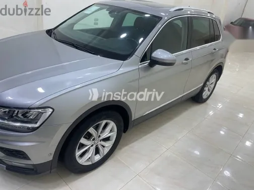 فولكس فاغن تيجون 2020 ذهبي مستعملة للبيع - 6