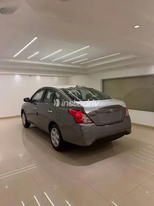 نيسان صنى 2026 رمادي جديدة للبيع - 4