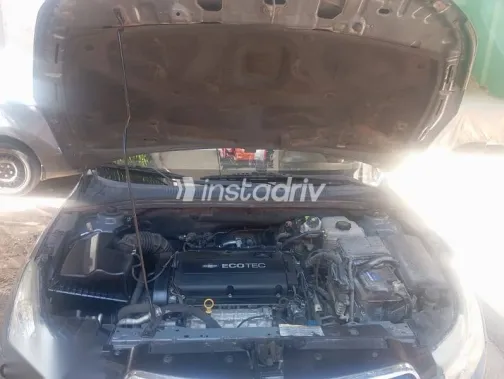 شيفروليه كروز 2013 فضي مستعملة للبيع - 10