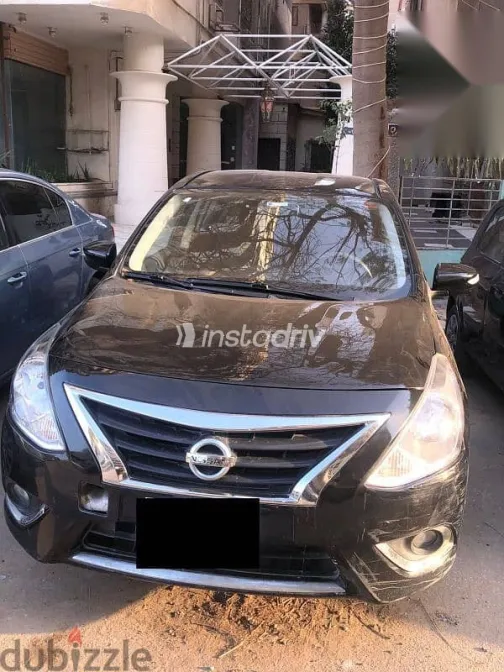 نيسان صنى 2019 أسود مستعملة للبيع - 2