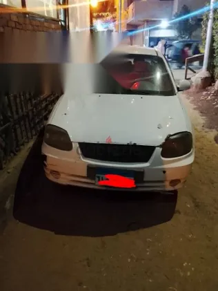 هيونداي فيرنا 2012 أبيض مستعملة للبيع