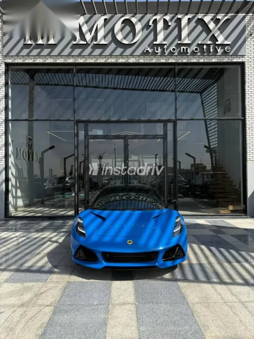 لوتس اميرا 2025 أزرق غامق جديدة للبيع - 1