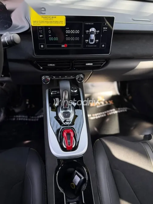 لوتس اميرا 2025 أزرق غامق جديدة للبيع - 3