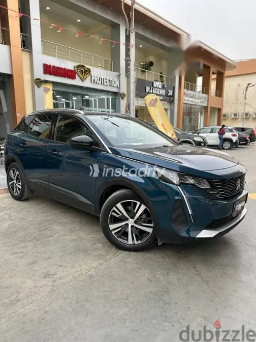 Peugeot 3008 2025 Green Used for Sale - 2