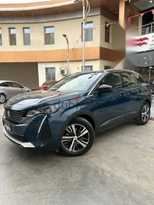 Peugeot 3008 2025 Green Used for Sale