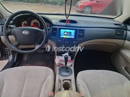 كيا اوبتيما 2009 فضي مستعملة للبيع - 8
