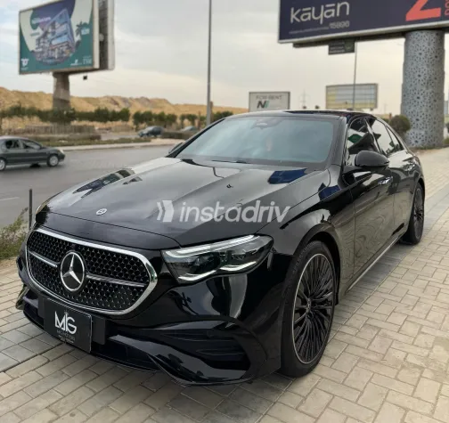 Mercedes E 200 2025 White Used for Sale - 1