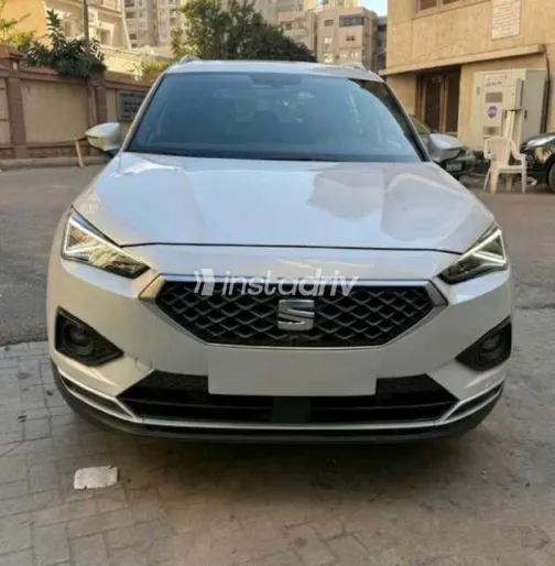 سيات تاراكو 2024 أبيض مستعملة للبيع - 7