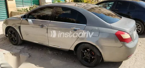 جيلي امجراند 2014 رمادي مستعملة للبيع - 5