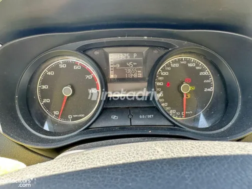 Seat Ibiza 2015 White Used for Sale - 3