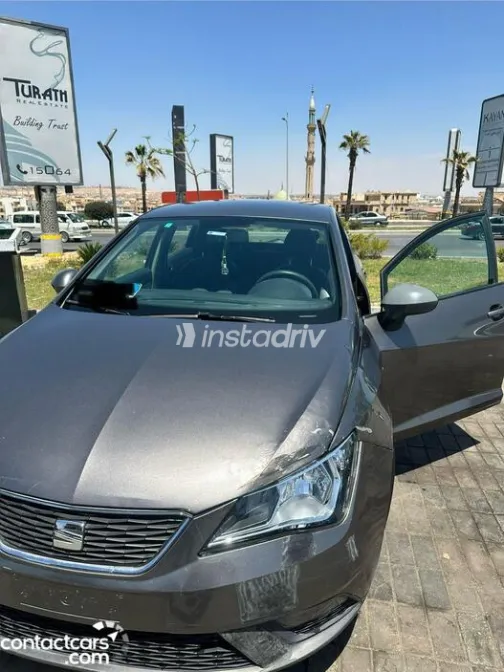 Seat Ibiza 2015 White Used for Sale - 4