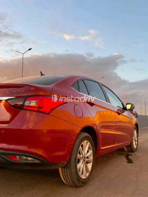 Chery Arrizo 5 2023 White Used for Sale - 6