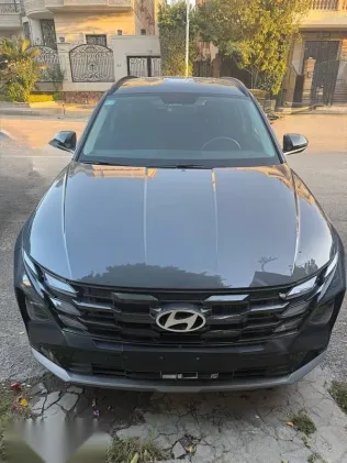 Hyundai Tucson 2025 Gray Used for Sale