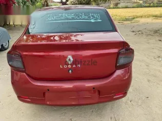 رينو لوجان 2015 أحمر مستعملة للبيع