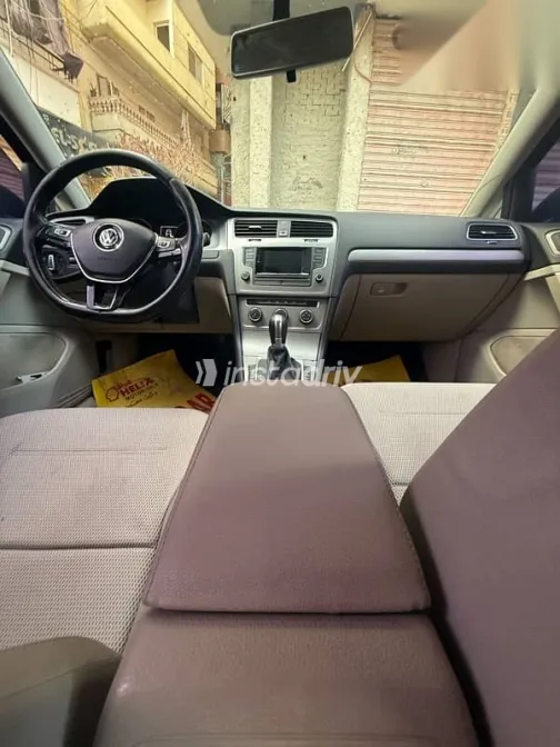 فولكس فاغن جولف 2015 رمادي مستعملة للبيع - 5