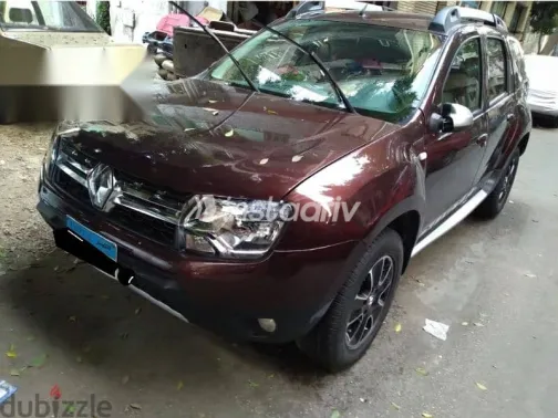 Renault Duster 2018 Brown Used for Sale - 1