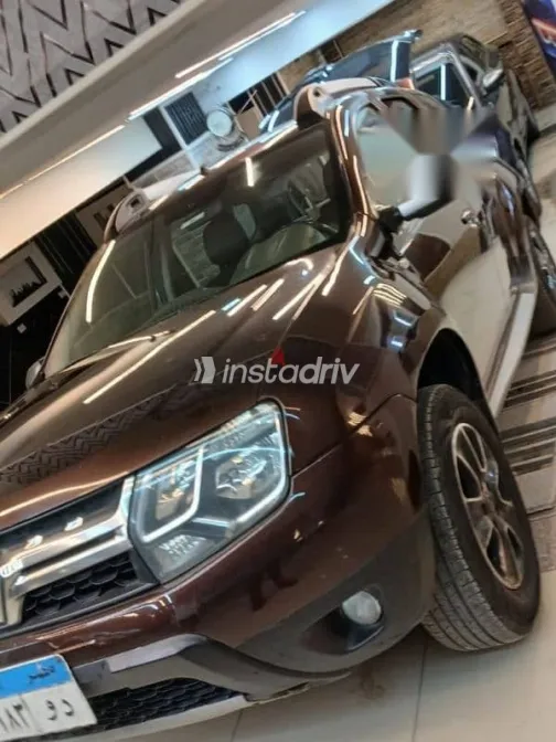 Renault Duster 2018 Brown Used for Sale - 4