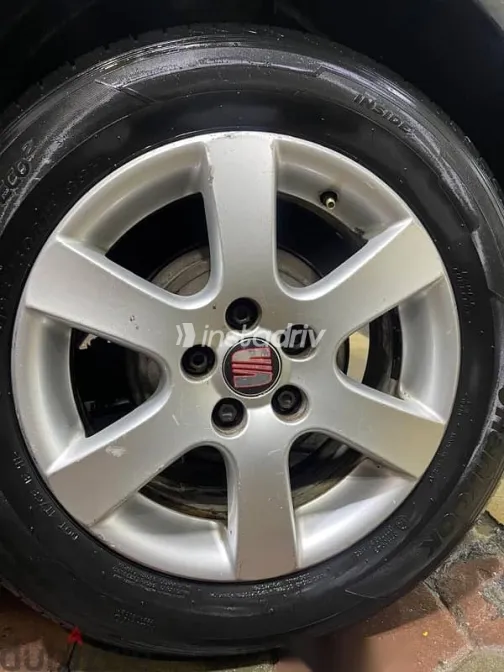 سيات كوردوبا 2008 أسود مستعملة للبيع - 8