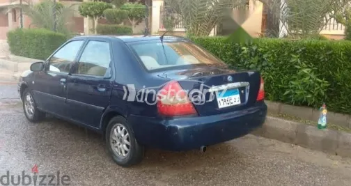 جيلي مابل 2006 أزرق غامق مستعملة للبيع - 1