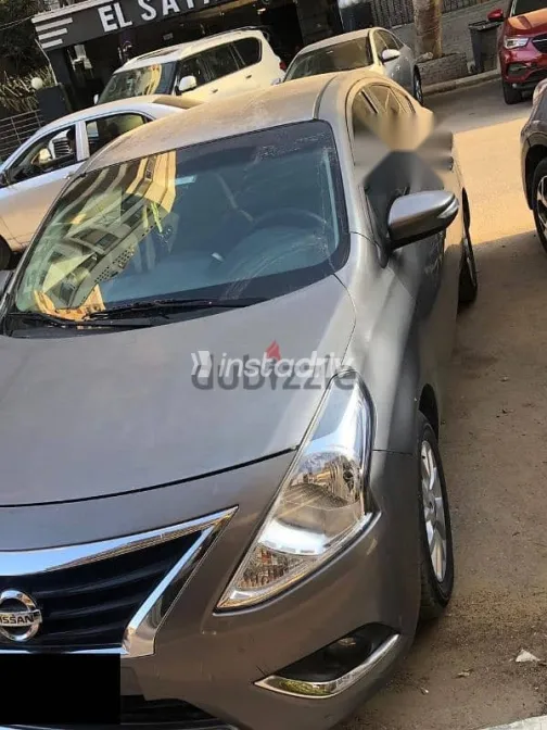 Nissan Sunny 2018 Gray Used for Sale - 3