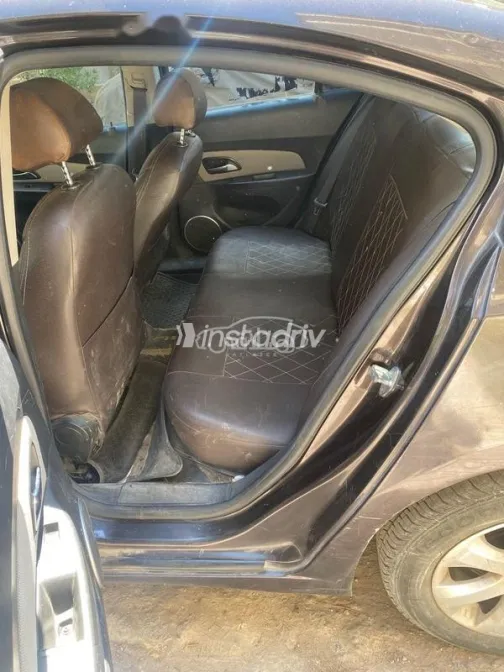 شيفروليه كروز 2016 أبيض مستعملة للبيع - 4