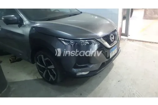 Nissan Qashqai 2019 Gray Used for Sale - 6