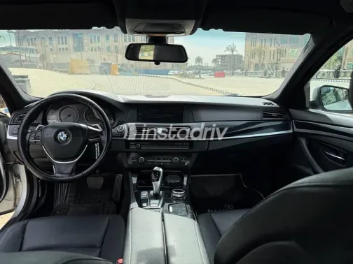 بي ام دبليو 523 2011 فضي مستعملة للبيع - 4