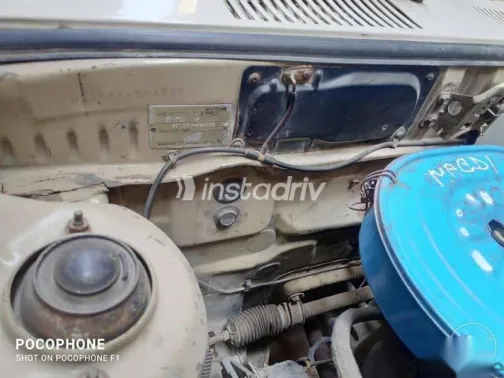 مازدا 323 1982 أبيض مستعملة للبيع - 8