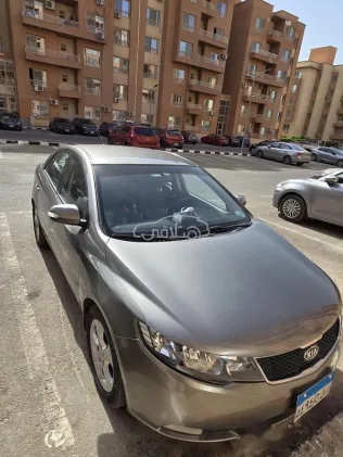 كيا سيراتو 2011 برتقالي مستعملة للبيع