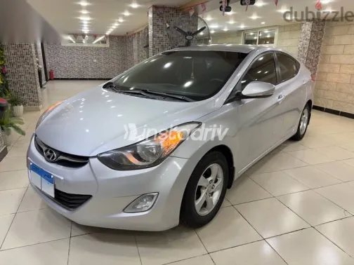 هيونداي افانتي 2011 فضي مستعملة للبيع - 8