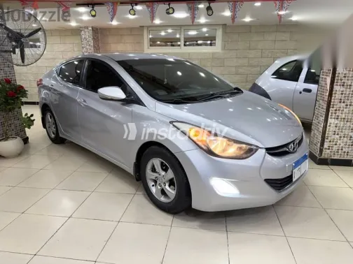 هيونداي افانتي 2011 فضي مستعملة للبيع - 9